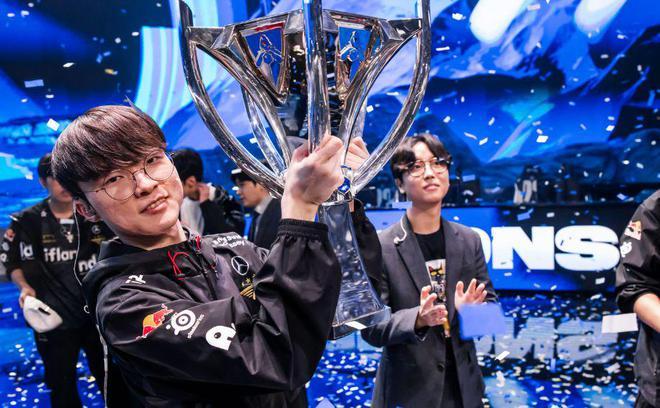 英雄联盟今年全球总决赛faker(英雄联盟2021全球总决赛faker)